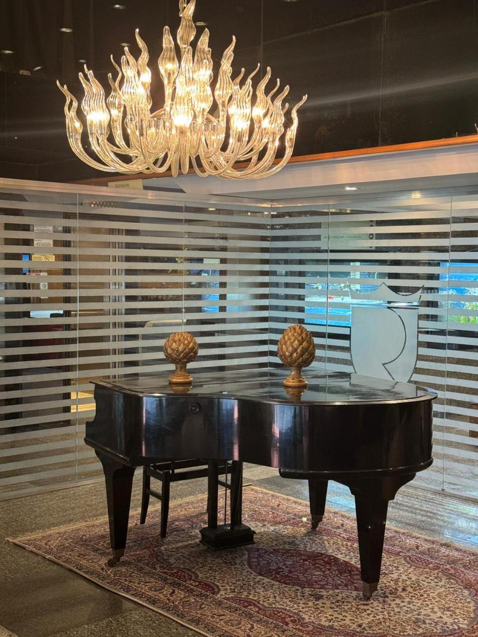 Royalty Copacabana Hotel Rio de Janeiro